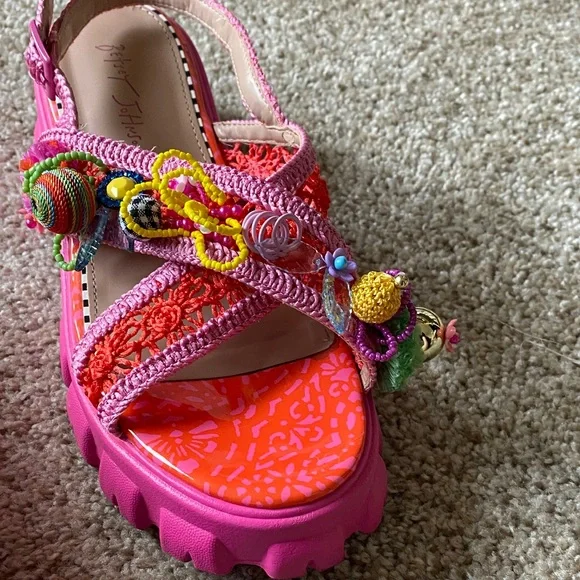 Betsey Johnson Pink and Red Embellished Sandals Size 8.5 - Picture 3 of 7